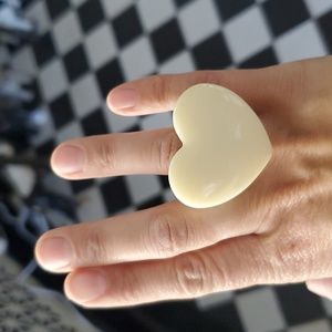 Cream Heart-Shaped Ring size 6